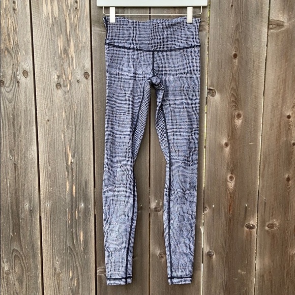 lululemon athletica Pants - Lululemon Geometric Leggings
